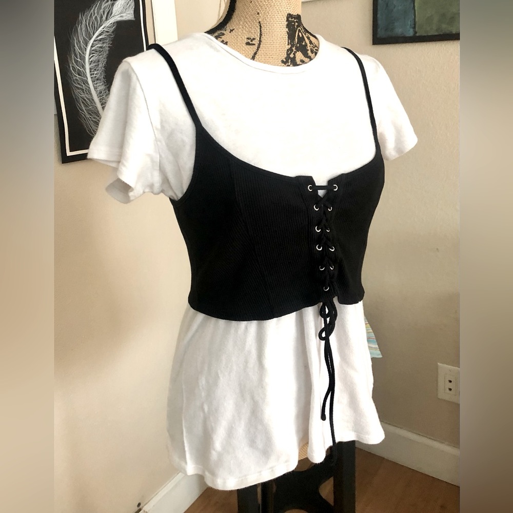 90’s Style Retro Corseted T-Shirt - Women’s Large